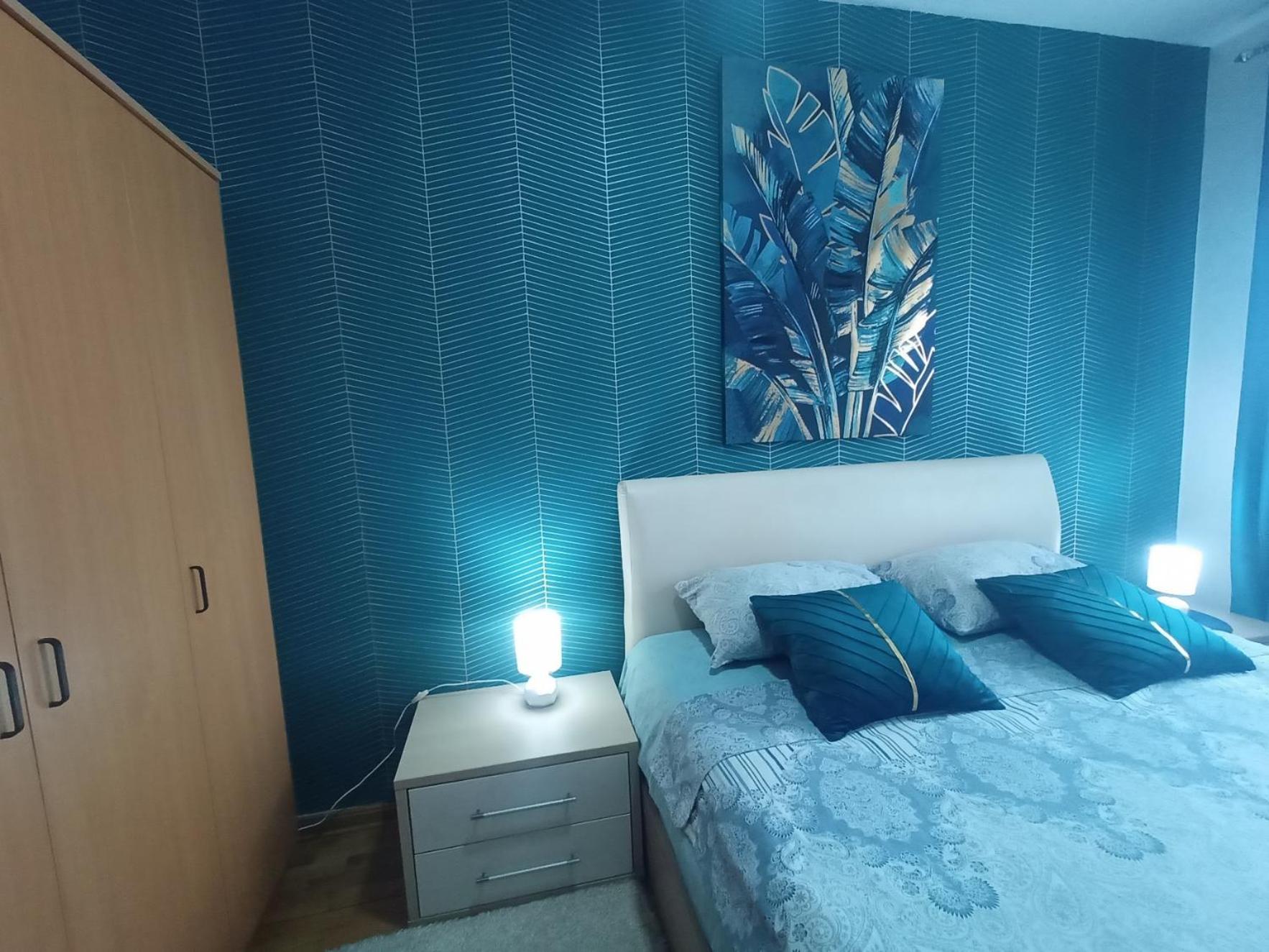 Hill Lux Apartment *